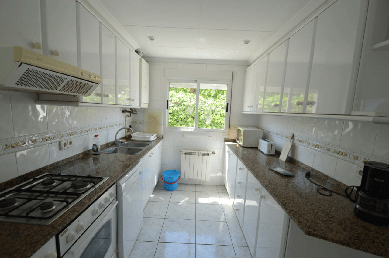 Dos chalets en venta en Vinaròs con piscina y barbacoa