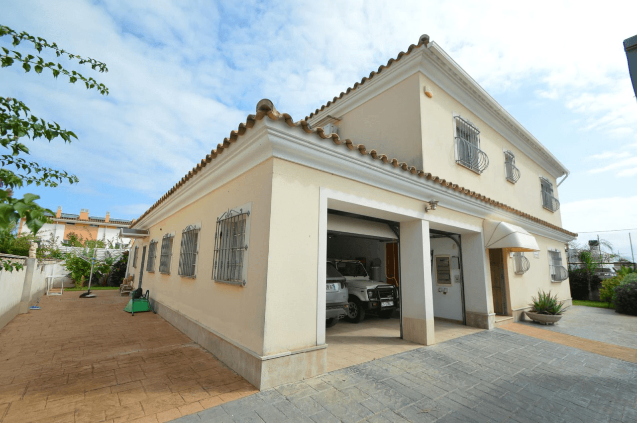 Chalet en venta en Vinaròs en zona Barbiguera