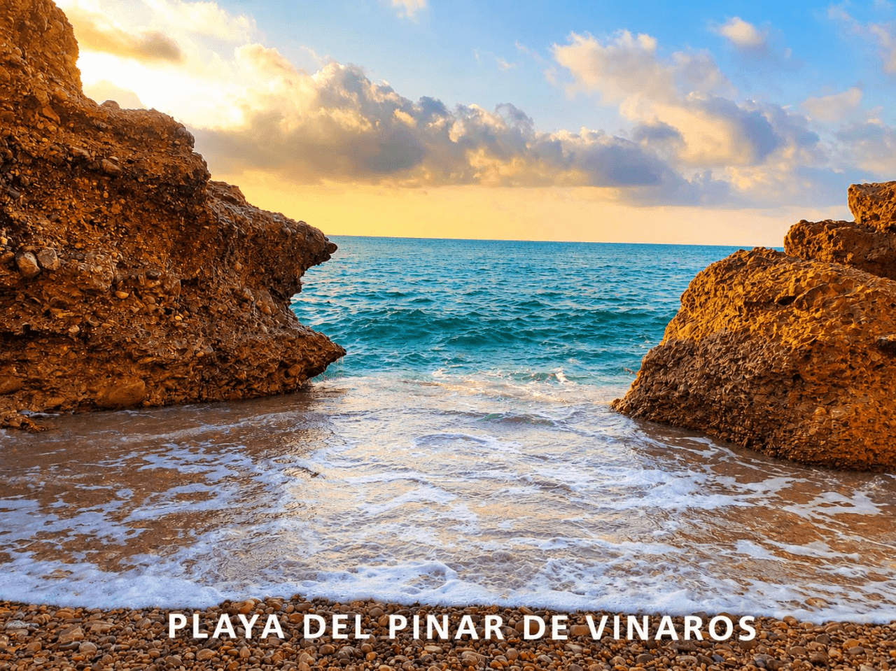 Dos chalets en venta en Vinaròs con piscina y barbacoa