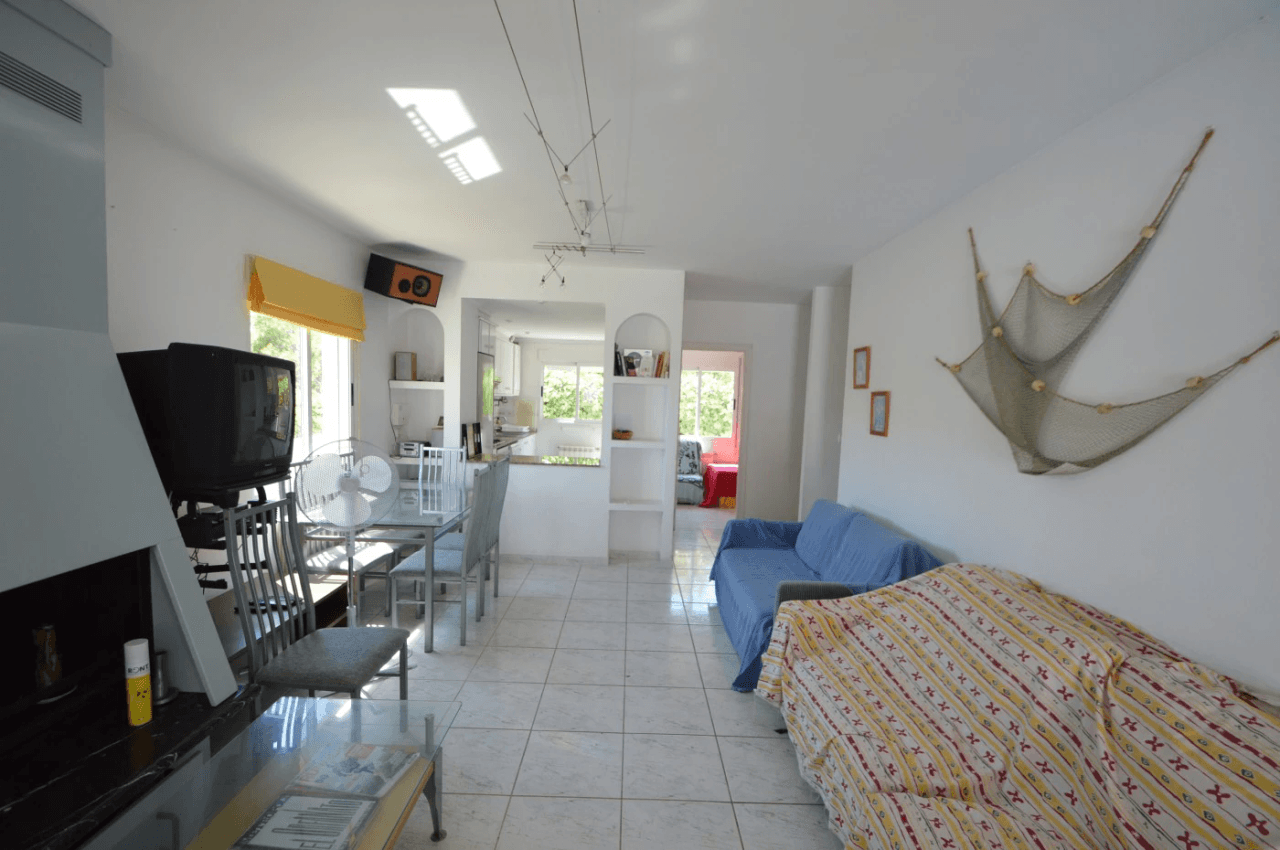 Dos chalets en venta en Vinaròs con piscina y barbacoa