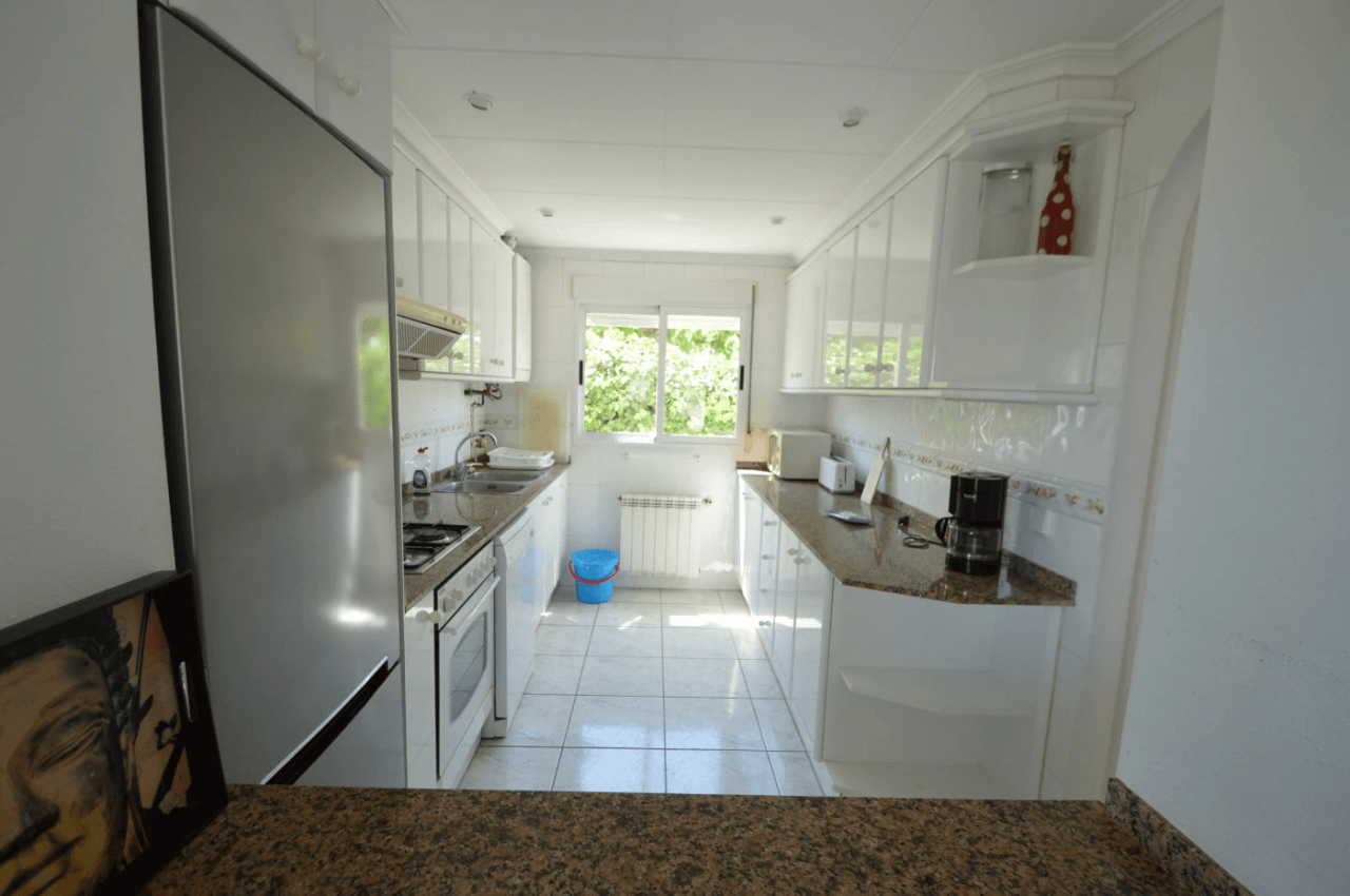 Dos chalets en venta en Vinaròs con piscina y barbacoa