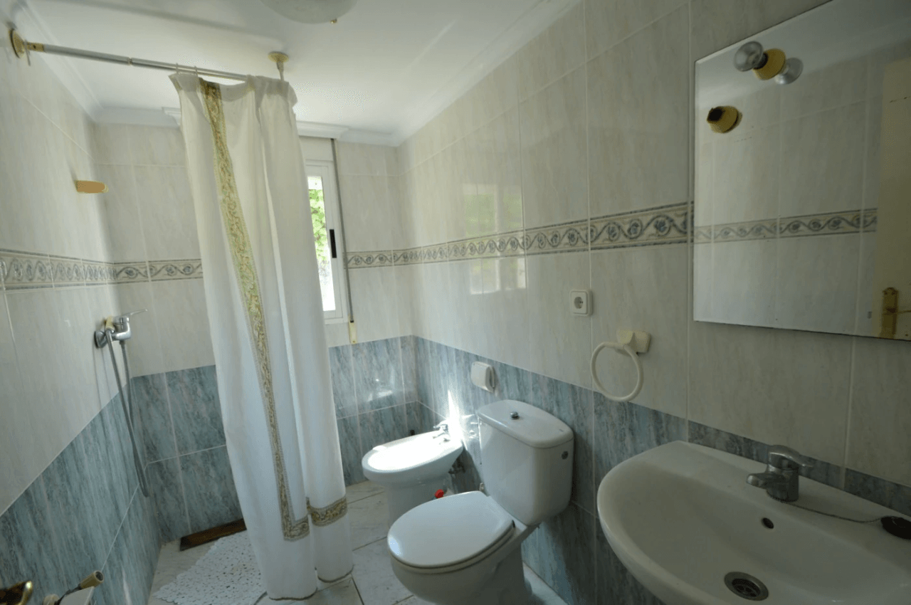 Dos chalets en venta en Vinaròs con piscina y barbacoa