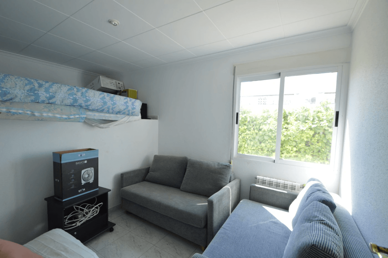 Dos chalets en venta en Vinaròs con piscina y barbacoa