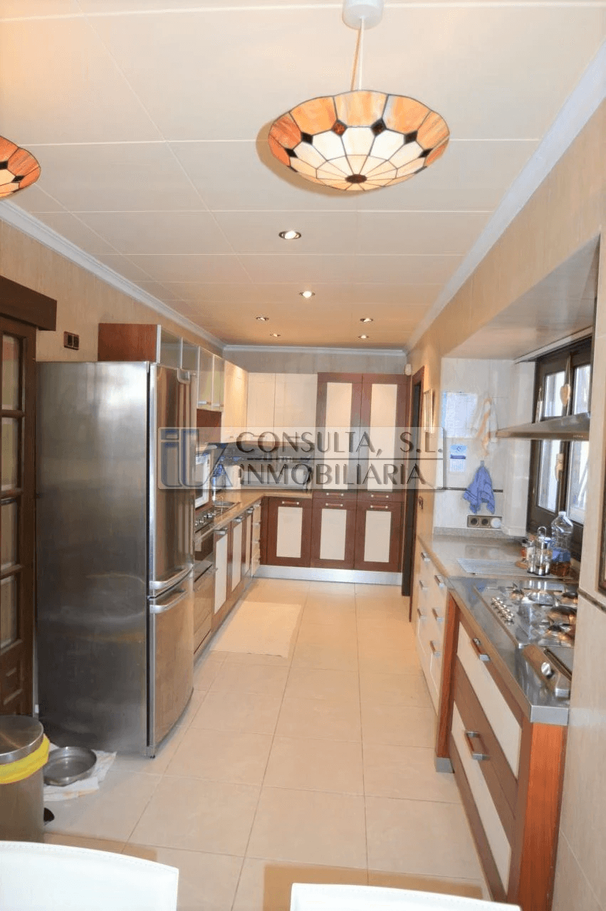 Finca en venta en Vinaròs con chalet y piscina.