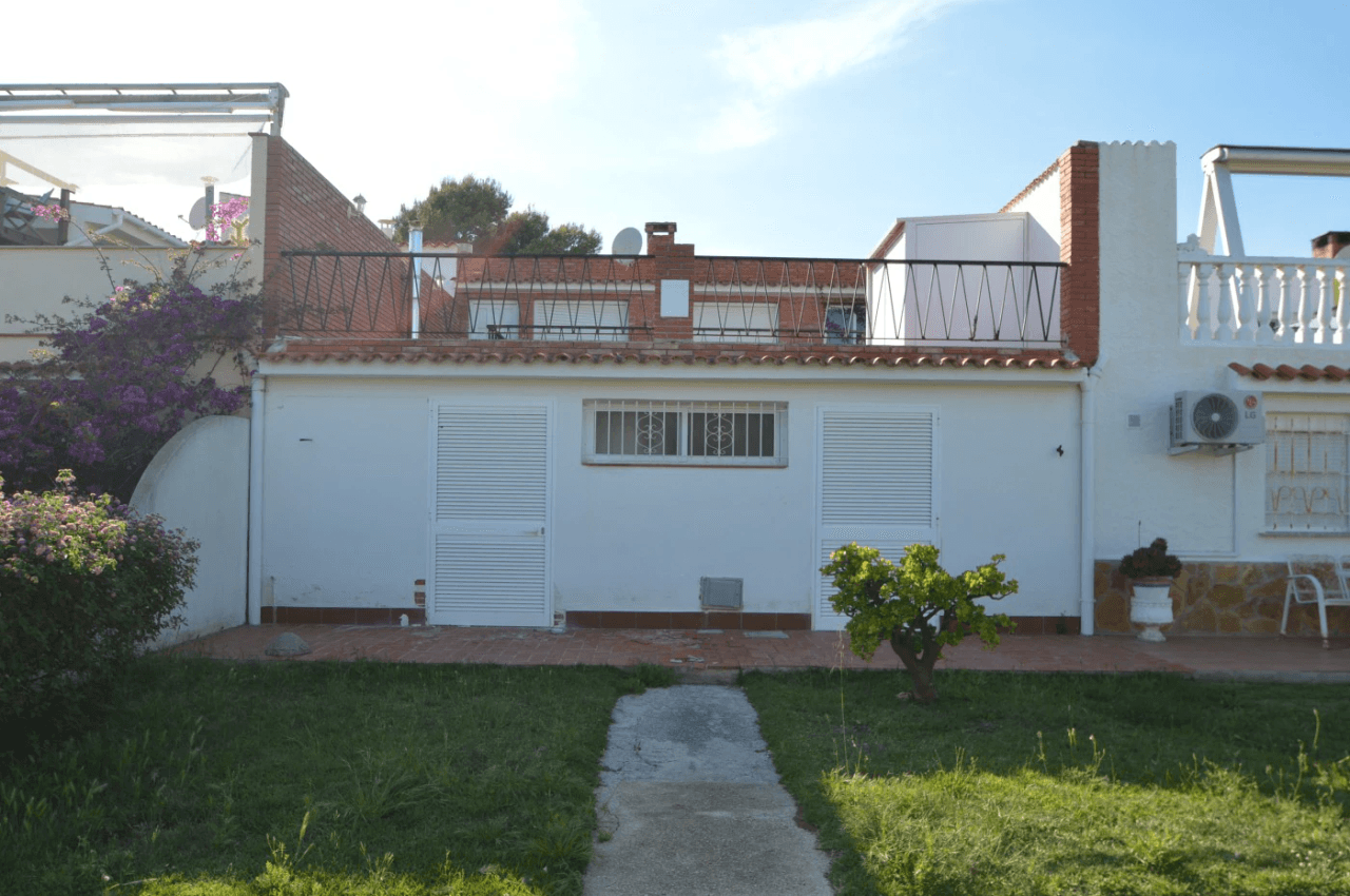 Chalet adosado en venta en Zona Barbiguera