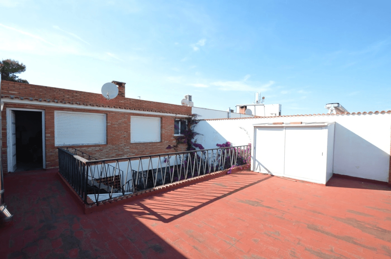 Chalet adosado en venta en Zona Barbiguera