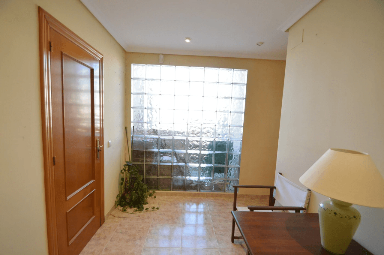 EN VENTA, ELEGANTE VILLA EN LA COSTA SUR DE VINARÒS