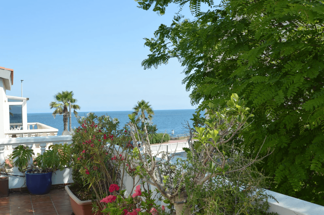 Villa en venta en Vinaròs, vistas al mar