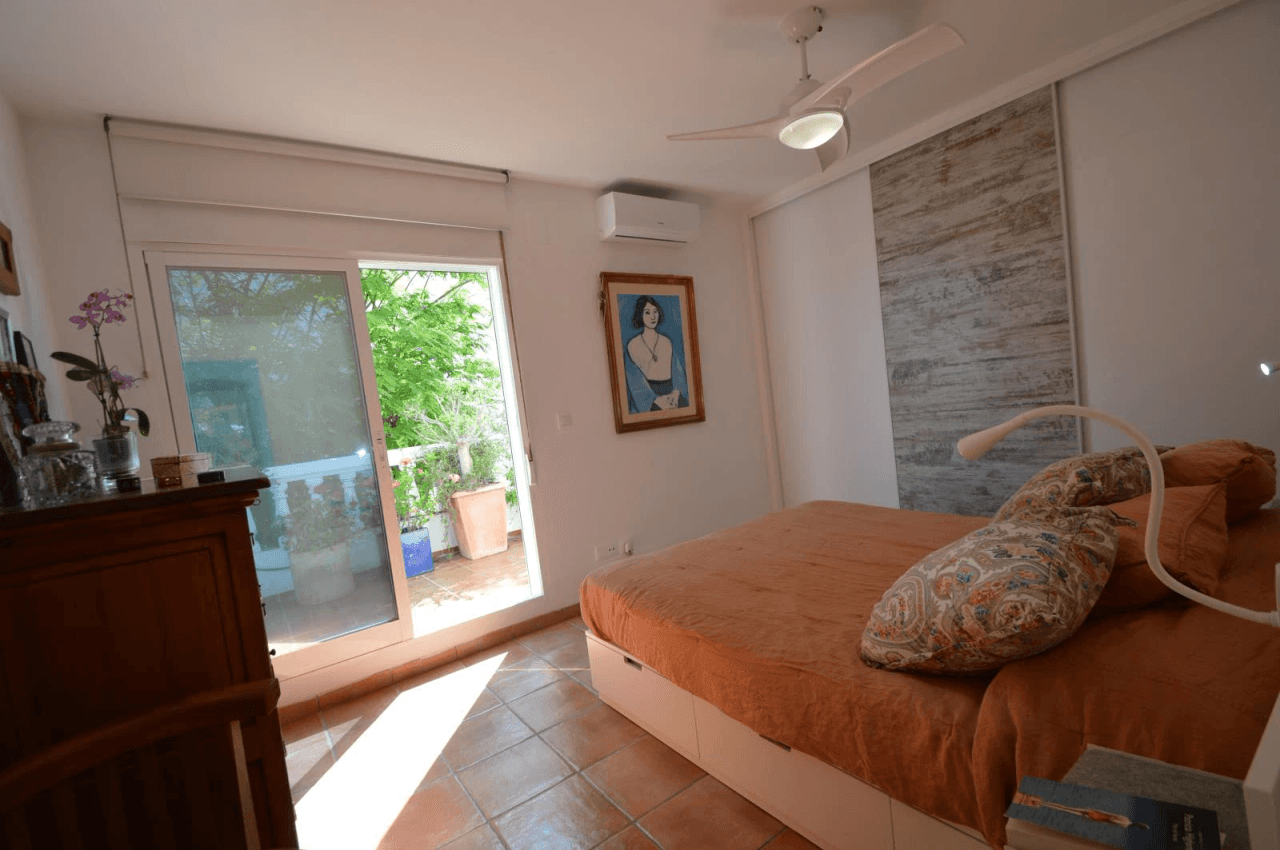 Villa en venta en Vinaròs, vistas al mar