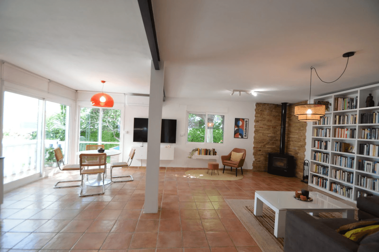Villa en venta en Vinaròs, vistas al mar
