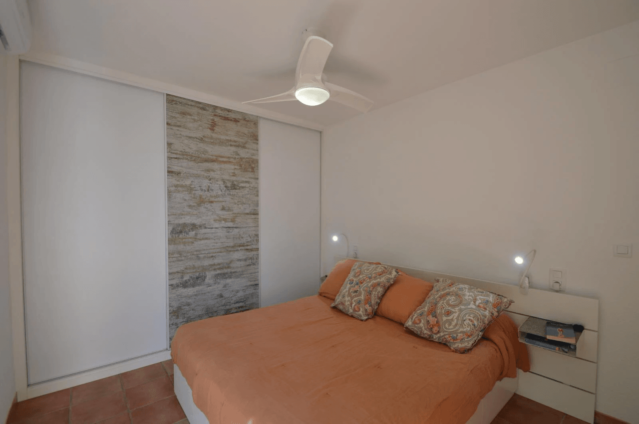 Villa en venta en Vinaròs, vistas al mar